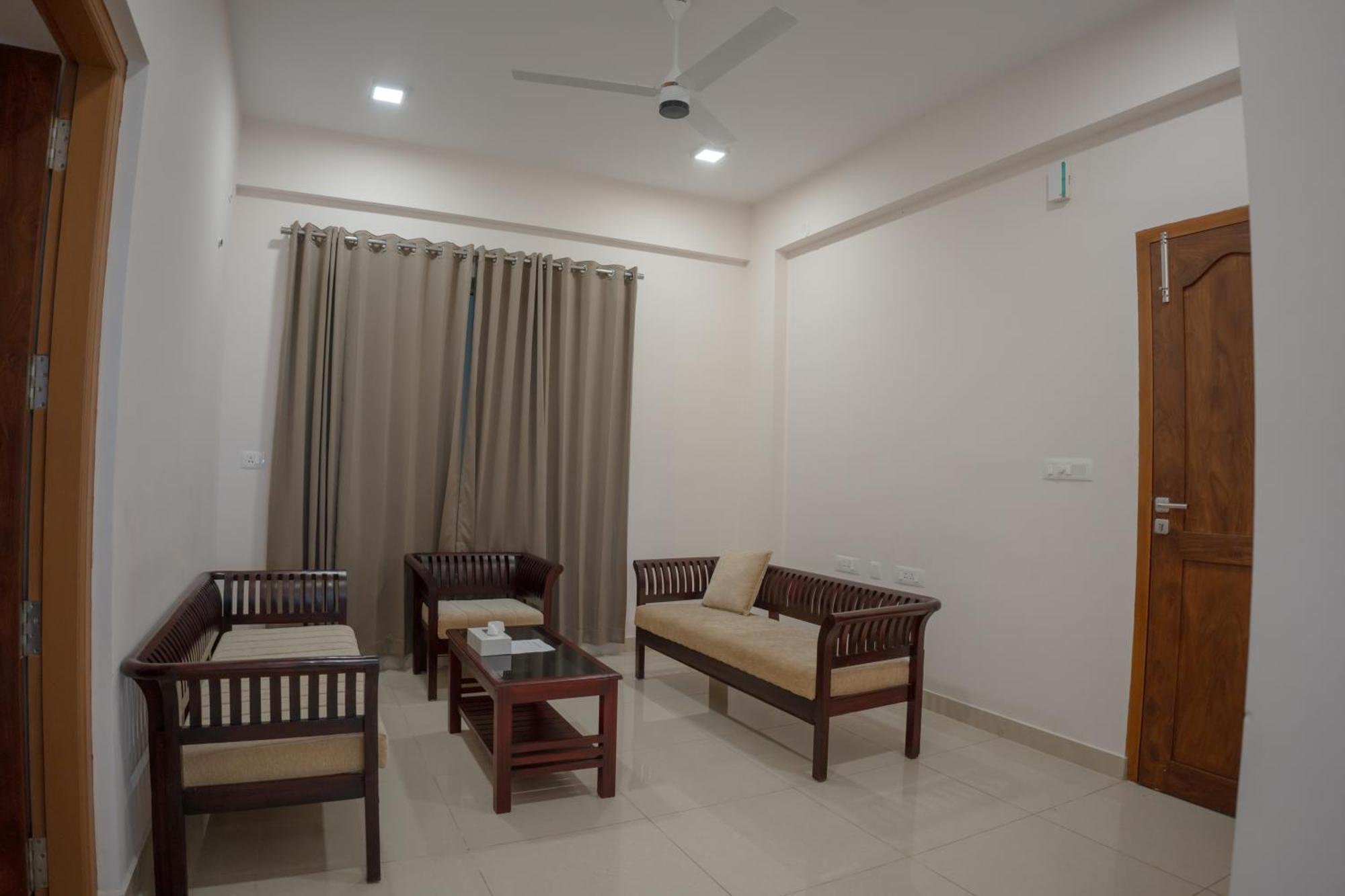 Daffodils Luxury Airport Suites Kochi エクステリア 写真
