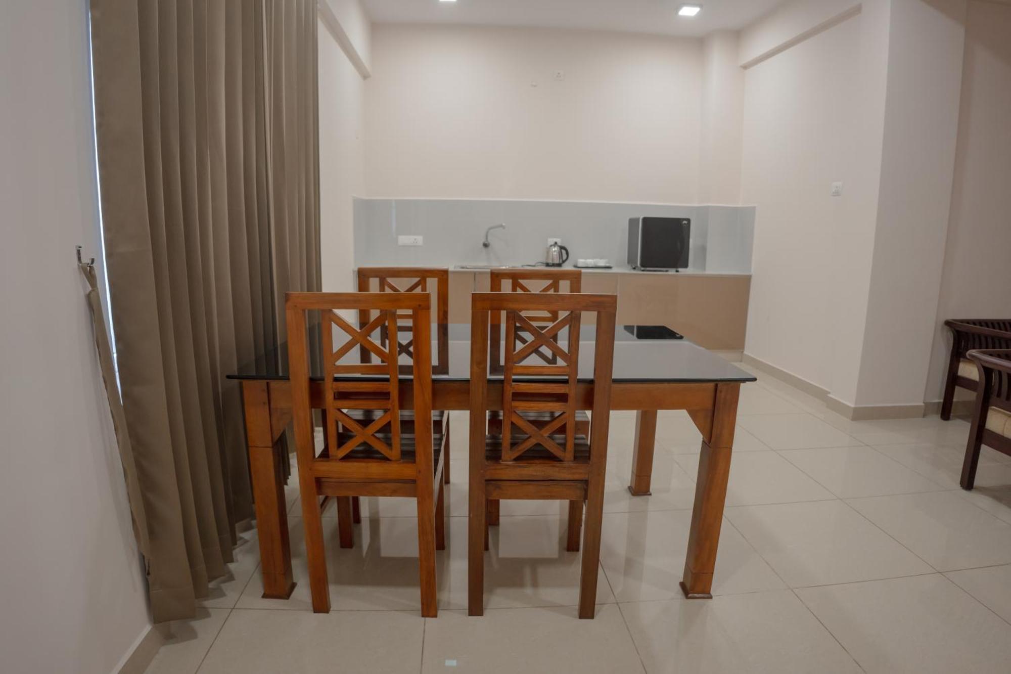 Daffodils Luxury Airport Suites Kochi エクステリア 写真
