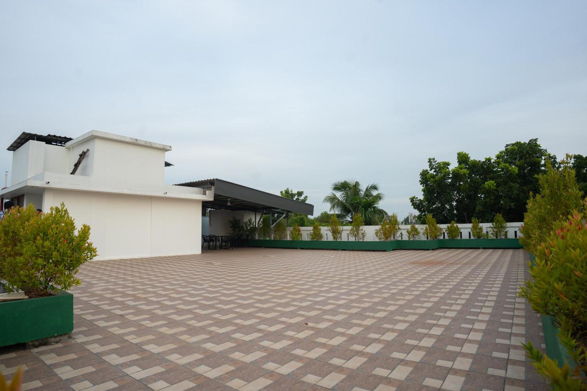 Daffodils Luxury Airport Suites Kochi エクステリア 写真
