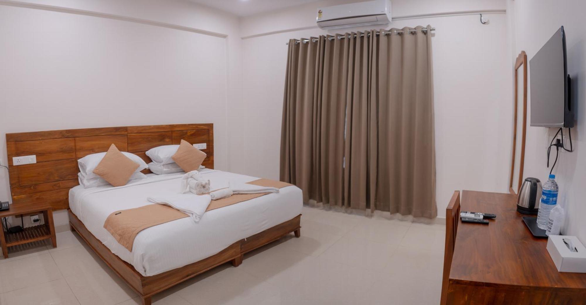 Daffodils Luxury Airport Suites Kochi エクステリア 写真